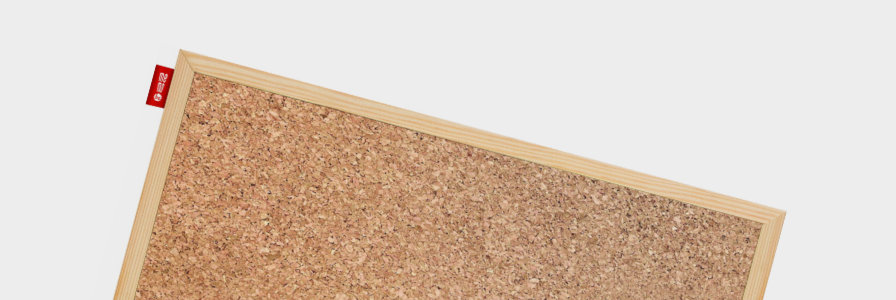 Tablice z ramą drewnianą